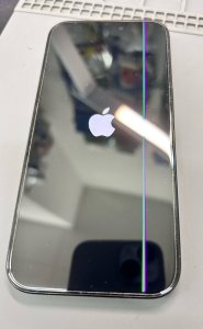 ◎即日対応します！【iPhone 15Pro/液晶交換修理】