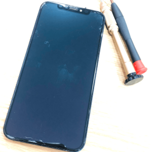 iPhoneXR アイフォンXR フロントパネル交換