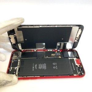 【iPhone SE（第2世代）水没復旧修理】｜反応しない端末を安全に復旧いたしました！