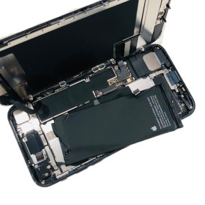 iPhoneSE3（SE第3世代） バッテリー交換