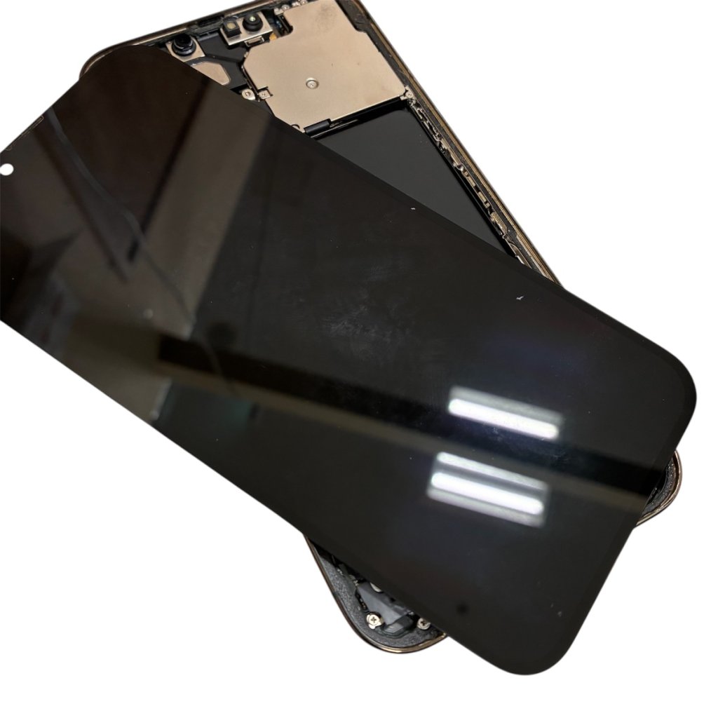 iPhone13Pro 液晶交換　札幌市 東区 元町