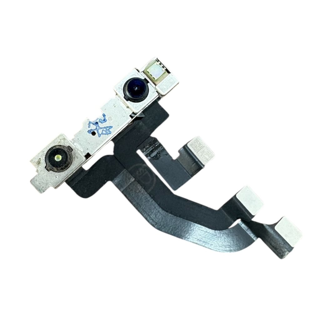 iPhone13 インカメラ交換