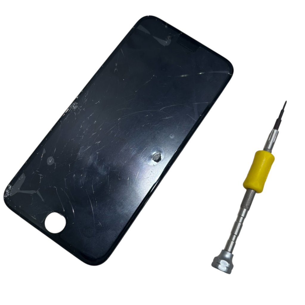 iPhoneSE3 パネル交換