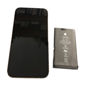 iPhone12　バッテリー交換