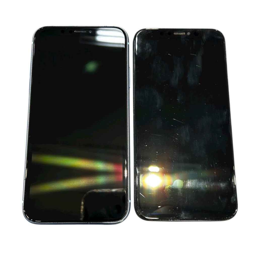 iPhoneXS 液晶交換 (液晶にじみ、タッチ不良)