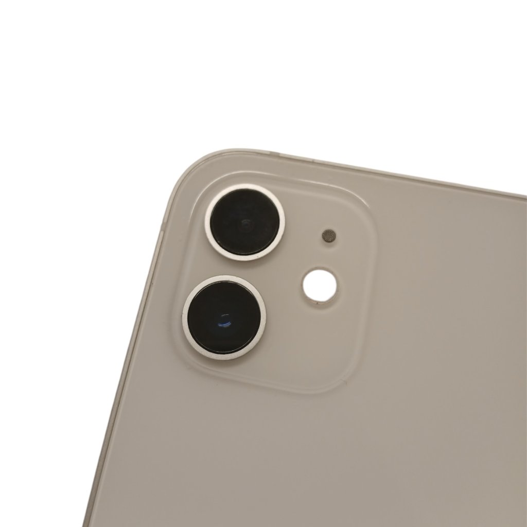 iPhone12　アウトカメラ修理