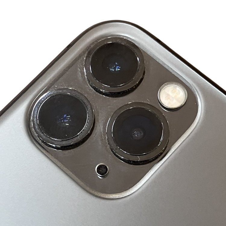 【レンズ割れ レンズ交換】iPhone11Pro(A2160)