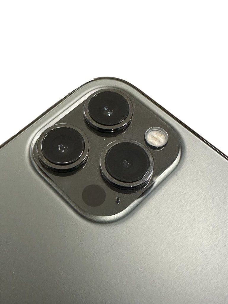 iPhone 12ProMax アウトカメラ修理