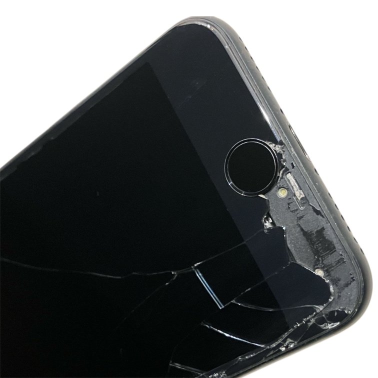 iPhoneSE3　パネル交換修理