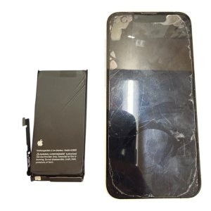 iPhone 13 mini バッテリー交換