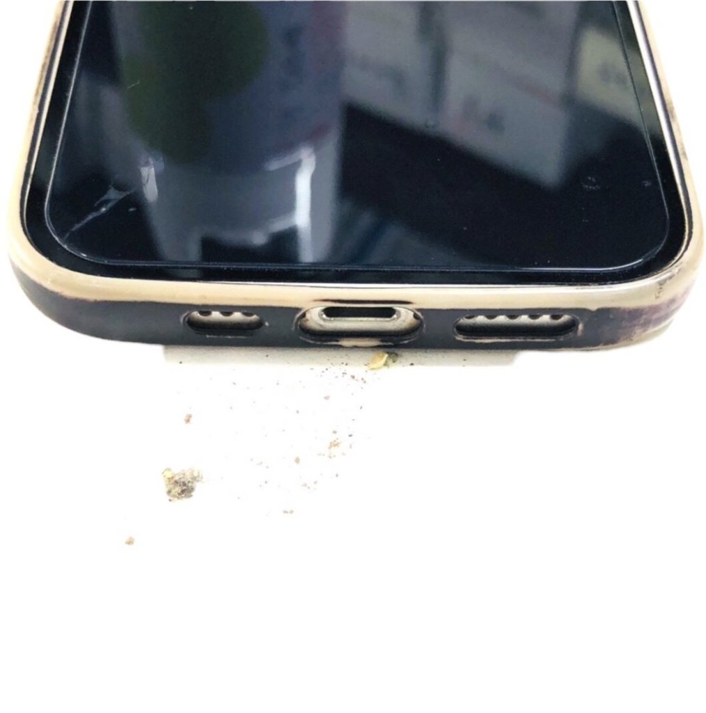 iPhone13　充電不良(ライトニング清掃)