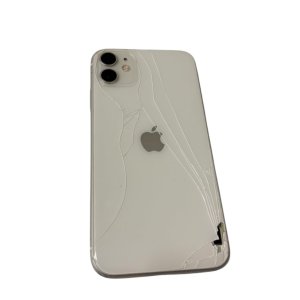 iPhone11 バックパネル交換
