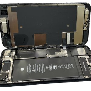 iPhoneSE2　バッテリー交換修理