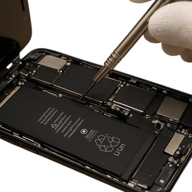 iPhone SE2（第2世代）液晶交換修理