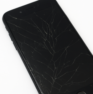 iPhone11 パネル交換実績