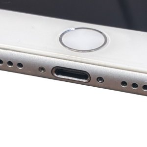 iPhone8 rライトニング点検 清掃