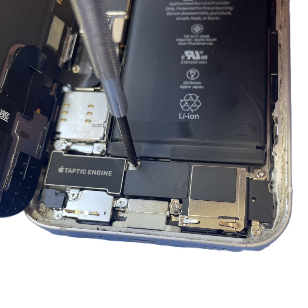 【iPhone12 スピーカー交換】スピーカーから出る音がひび割れてしまって聞こえにくい！｜根室市厚床