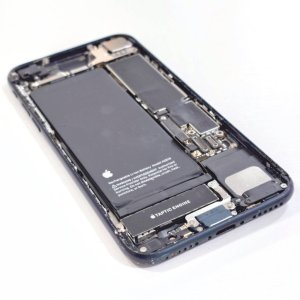 iPhoneSE3 バッテリー交換