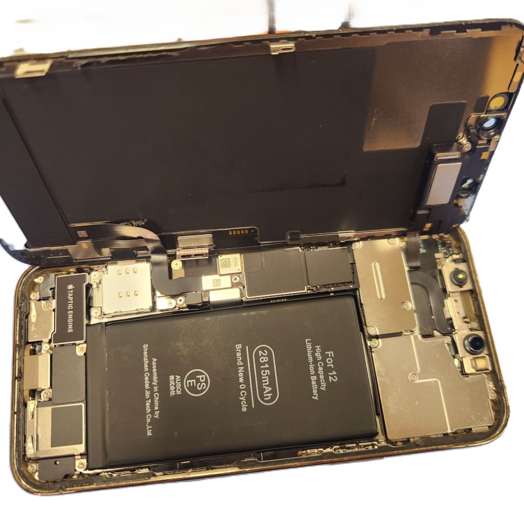 【iPhone12Pro  バッテリー交換】作業時間30分！イオン根室店でお買い物をしている間にお渡しできます！ | 根室市清隆町