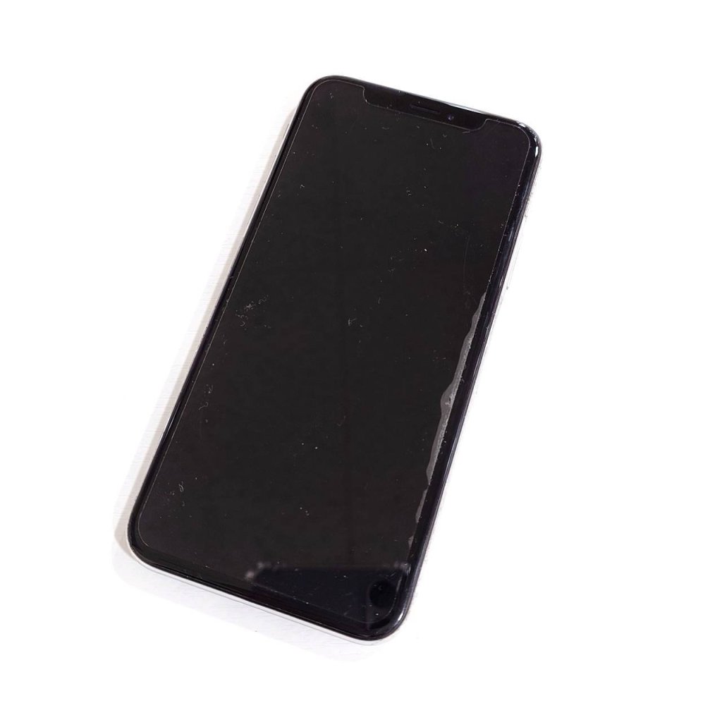 iPhoneSE3 液晶交換