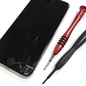 iPhoneSE3 液晶交換