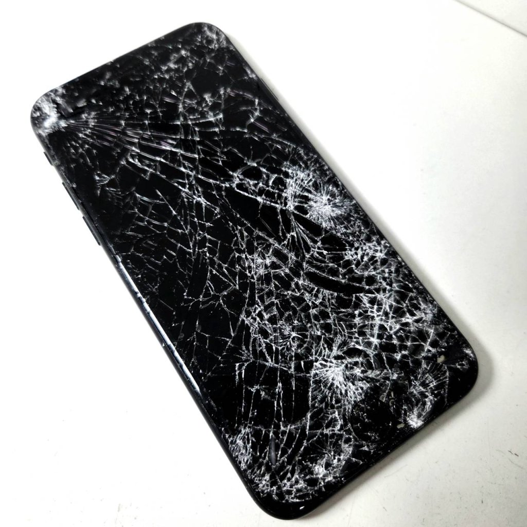 iPhoneSE3 液晶交換