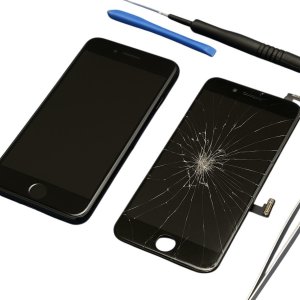 iPhone8 パネル交換（フロントパネル交換）修理