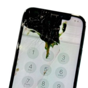 iPhone12　液晶交換修理