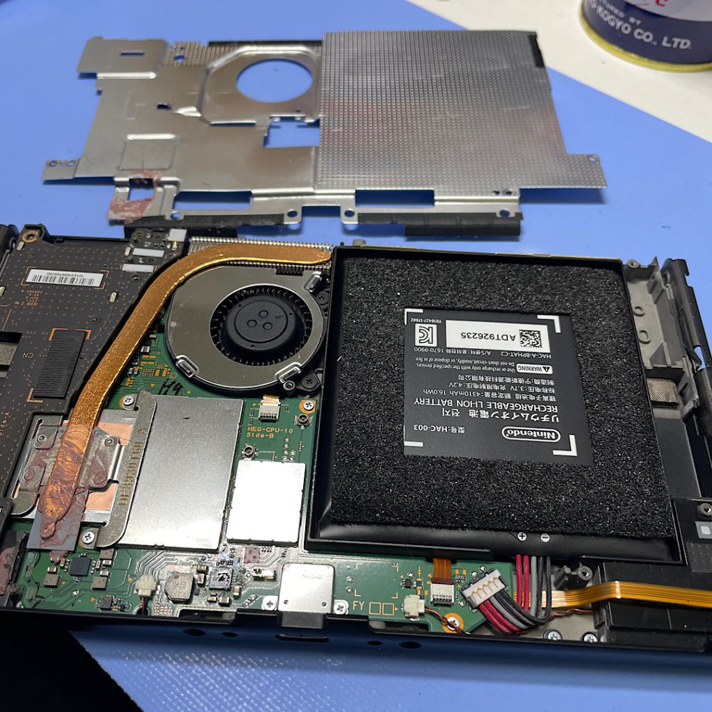 任天堂Switch ジョイコン無反応！ スライドレール交換修理| 柏市| スライドレール交換も即日お渡しで修理対応しております‼︎