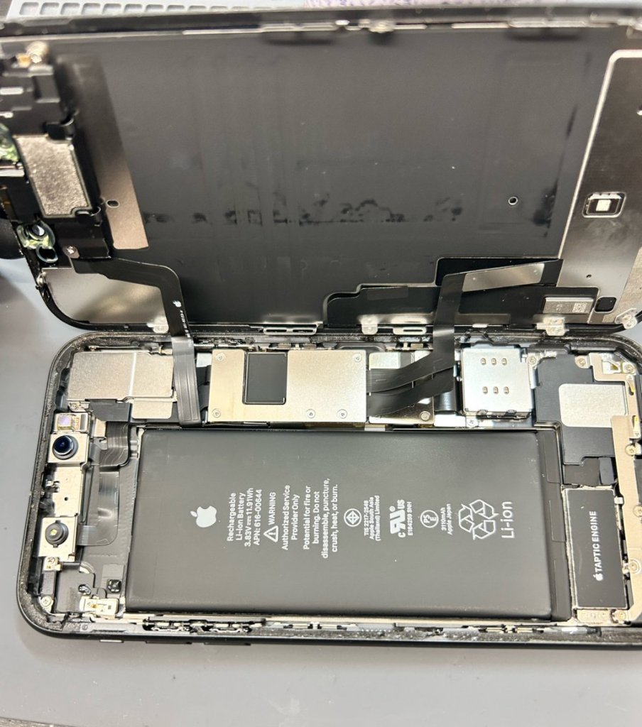 【iPhone 11 /フロントパネル交換修理】◎即日対応します！