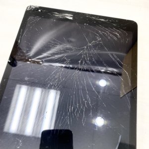 iPad 第8世代 フロントパネル 交換 修理