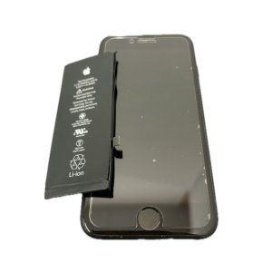 iPhone8　バッテリー交換