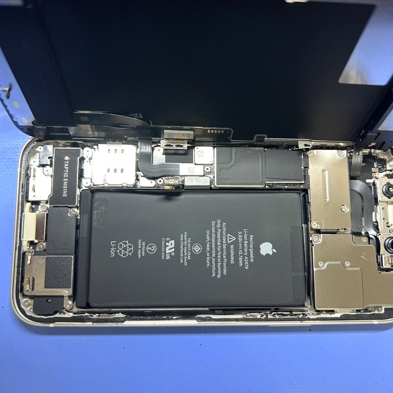 【iPhone XS バッテリー修理】充電しても長持ちしない不具合を解消しました！｜伊勢崎市連取町