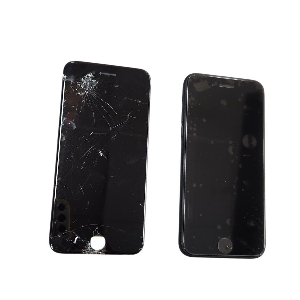 【iPhoneSE3 液晶交換・バッテリー交換】画面が割れてしまった。画面とバッテリーの交換修理を合わせてお得に！| 根室市明治町