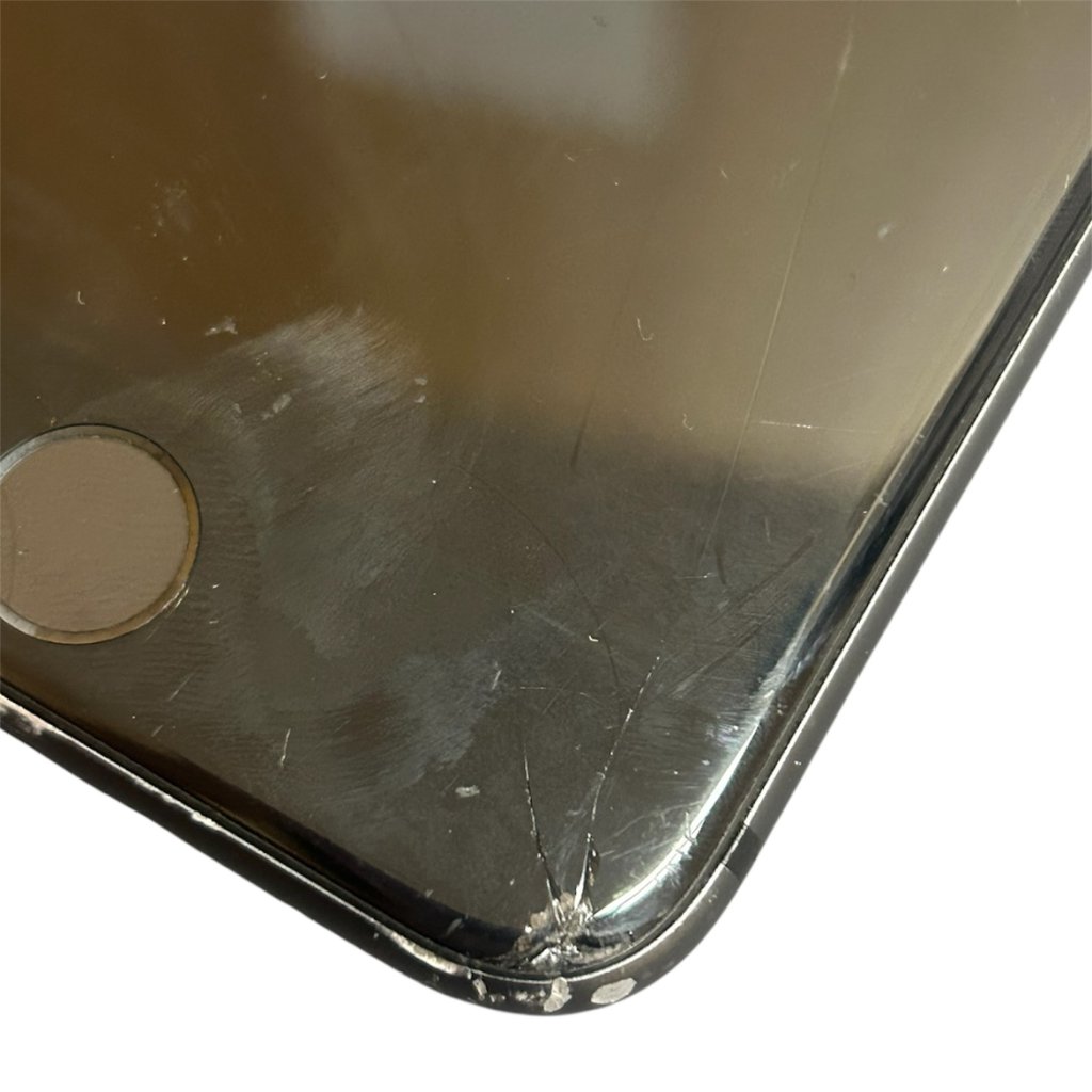 iPhoneSE3　パネル交換