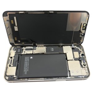 iPhone13 バッテリー交換