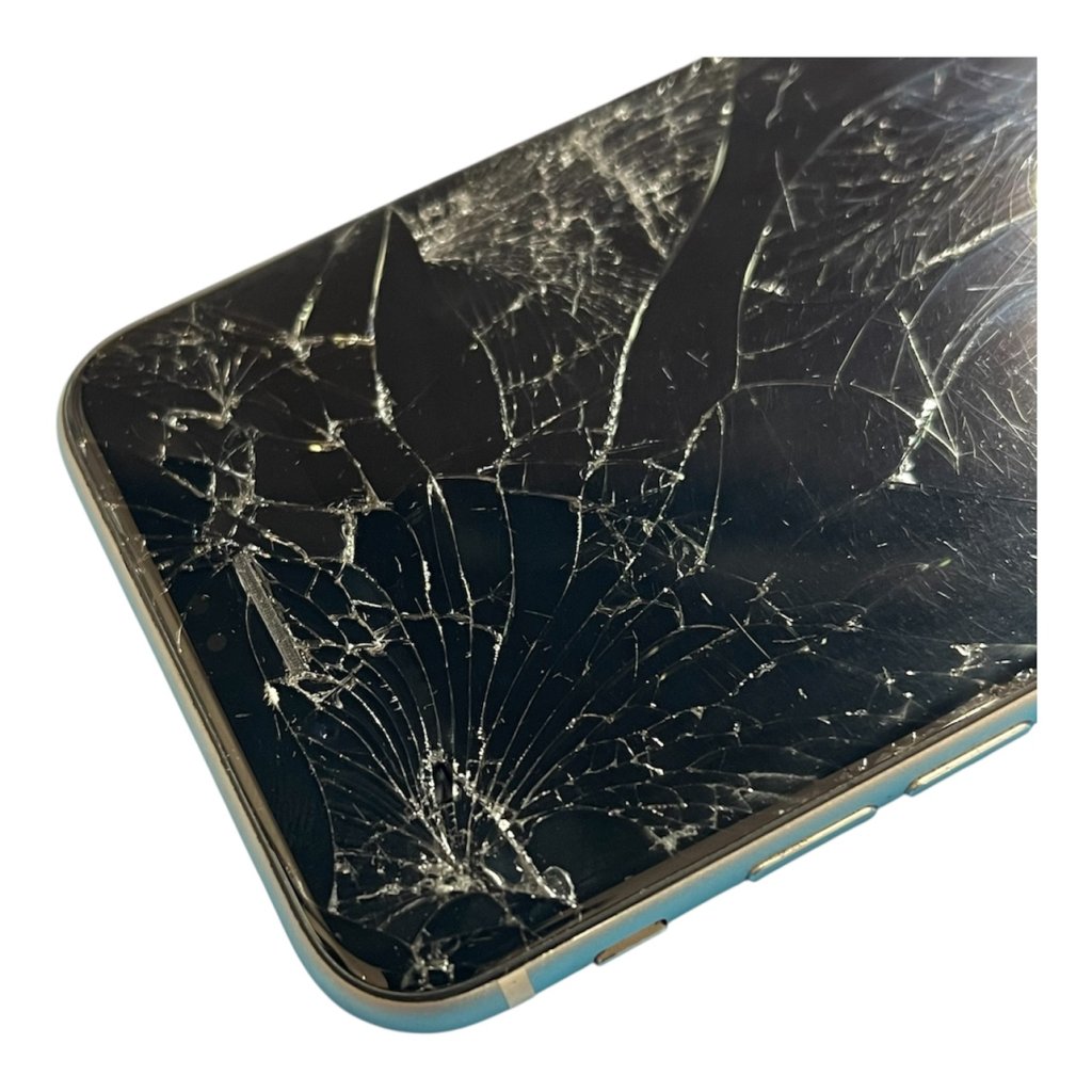 【画面割れ】iPhoneSE3 液晶交換修理