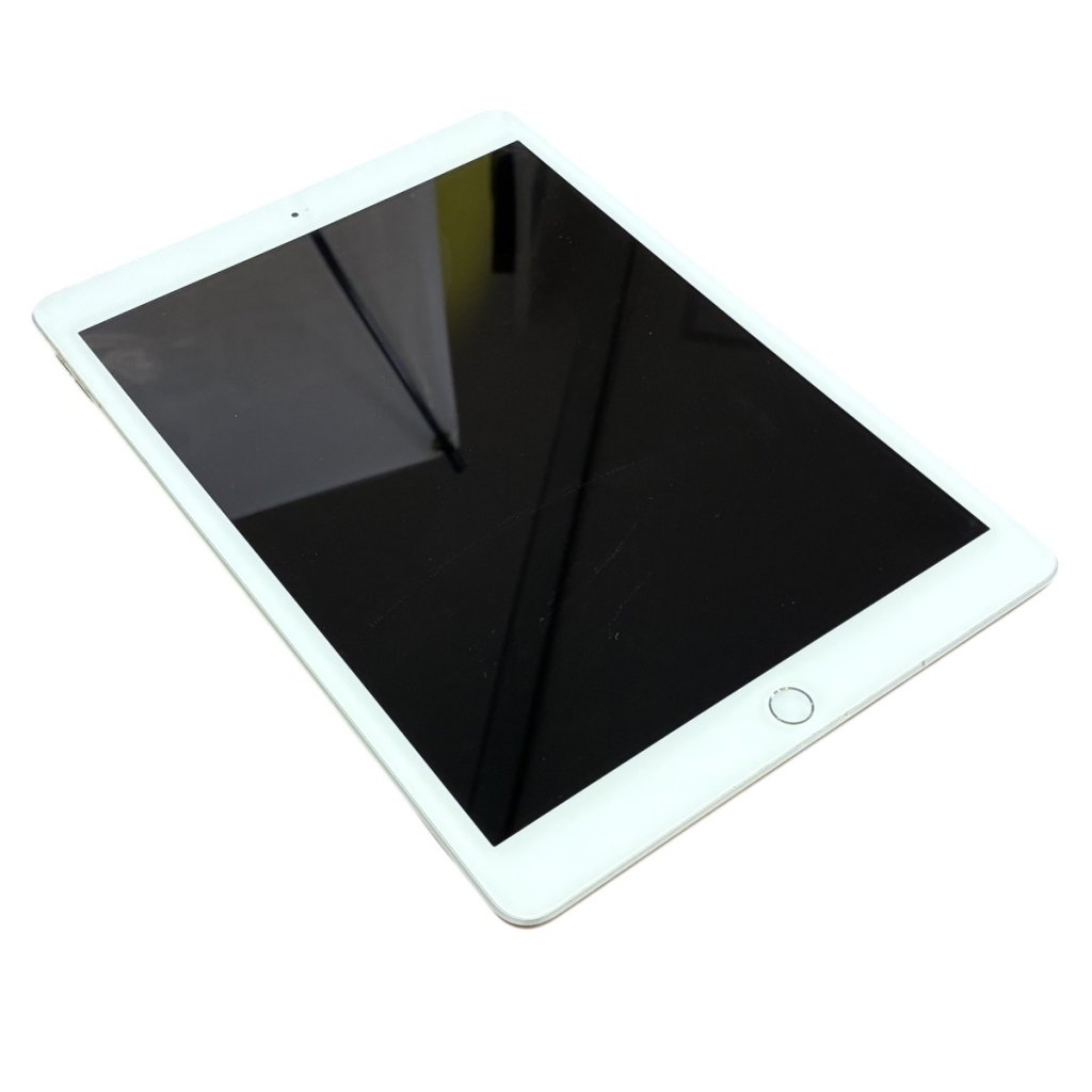 iPad7　基板修理
