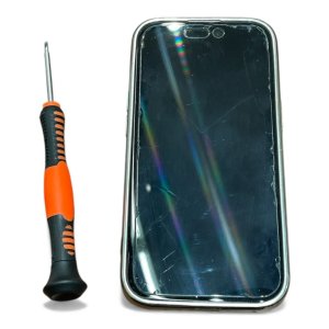 【iPhone15 パネル交換】