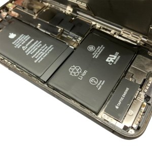 iPhoneXS バッテリー交換
