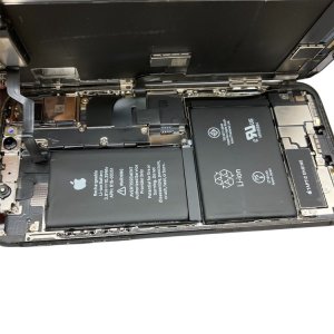 iPhoneXS バッテリー交換