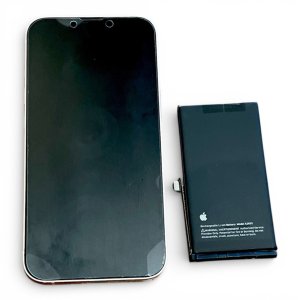 iPhone13 のバッテリー交換