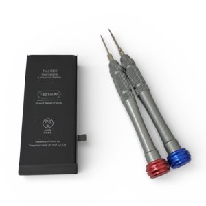 iPhoneSE2 バッテリー交換(最大容量77％)