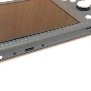任天堂 Switch Lite ライトニング修理