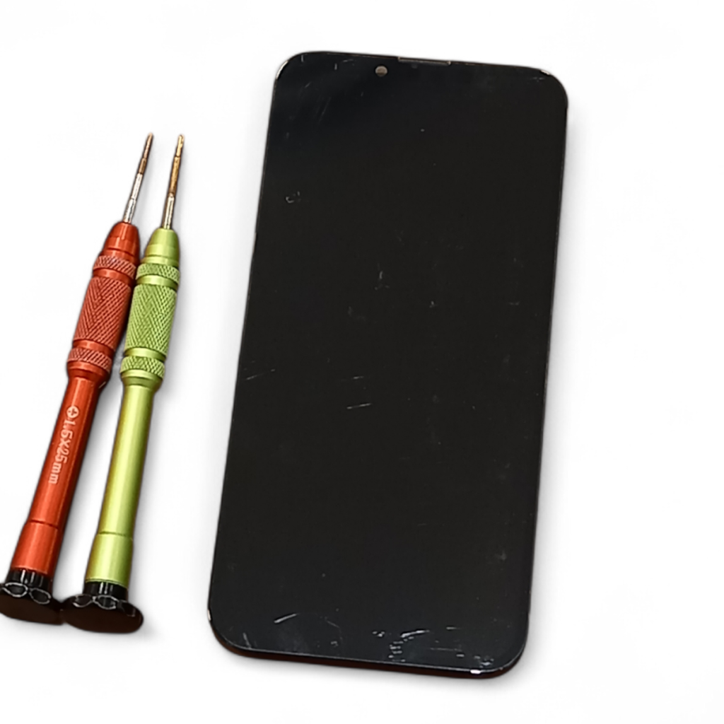 iPhone13 フロントパネル交換