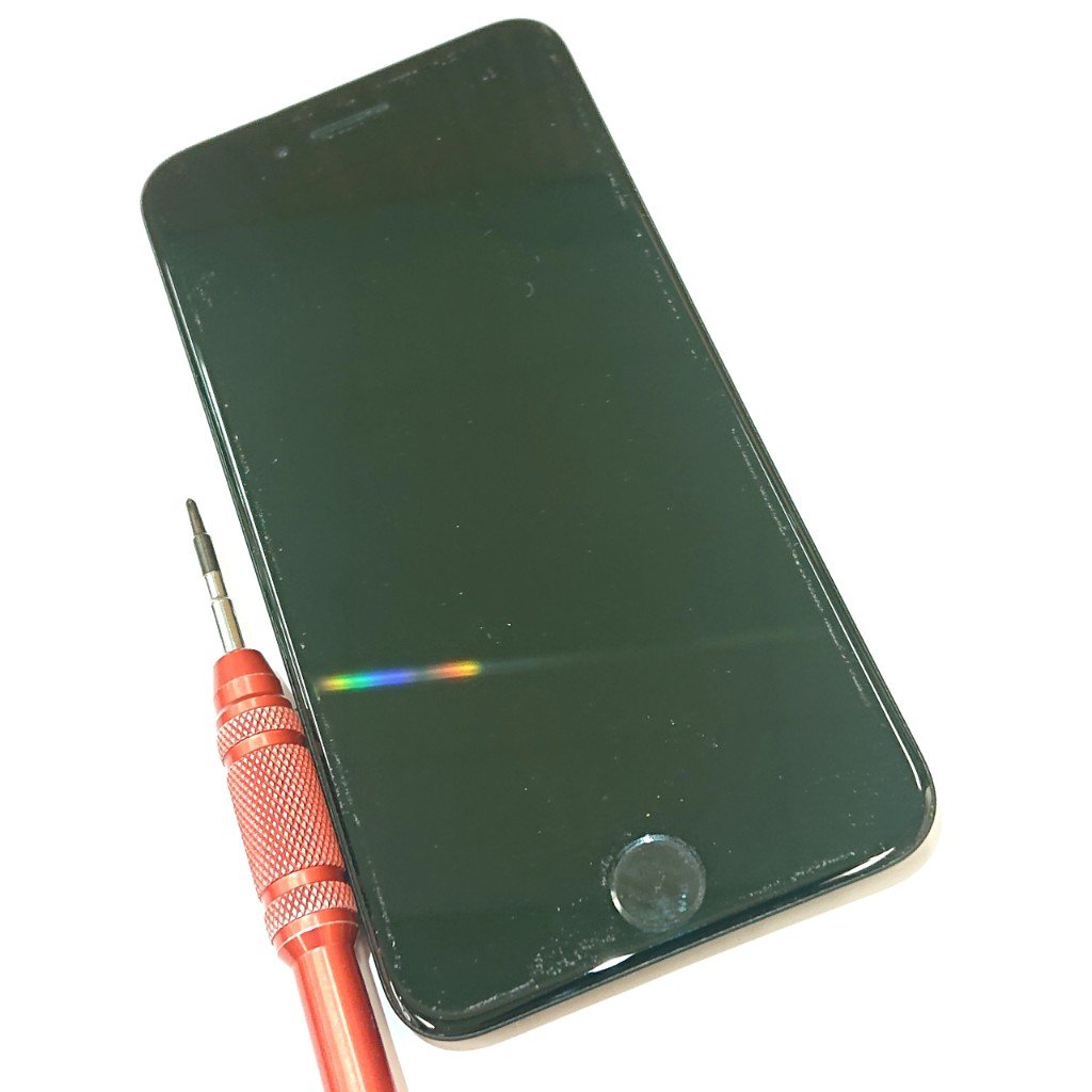 iPhoneSE3 液晶交換