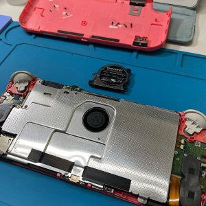ニンテンドー Switch Lite 冷却ファン交換修理| 我孫子市中峠| Switchも即日修理対応致します！