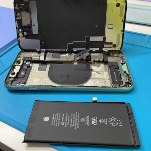 iPhone 11 バッテリー交換| つくばみらい市筒戸| 飛び込み修理対応致します！