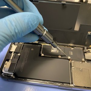 iPhone14Proぶつけて破損 液晶交換|牛久市｜液晶交換も即日お渡しで修理対応しております‼︎