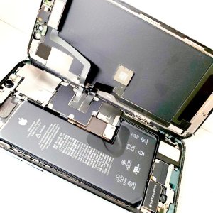 【最大容量73%】iPhone11 バッテリー交換